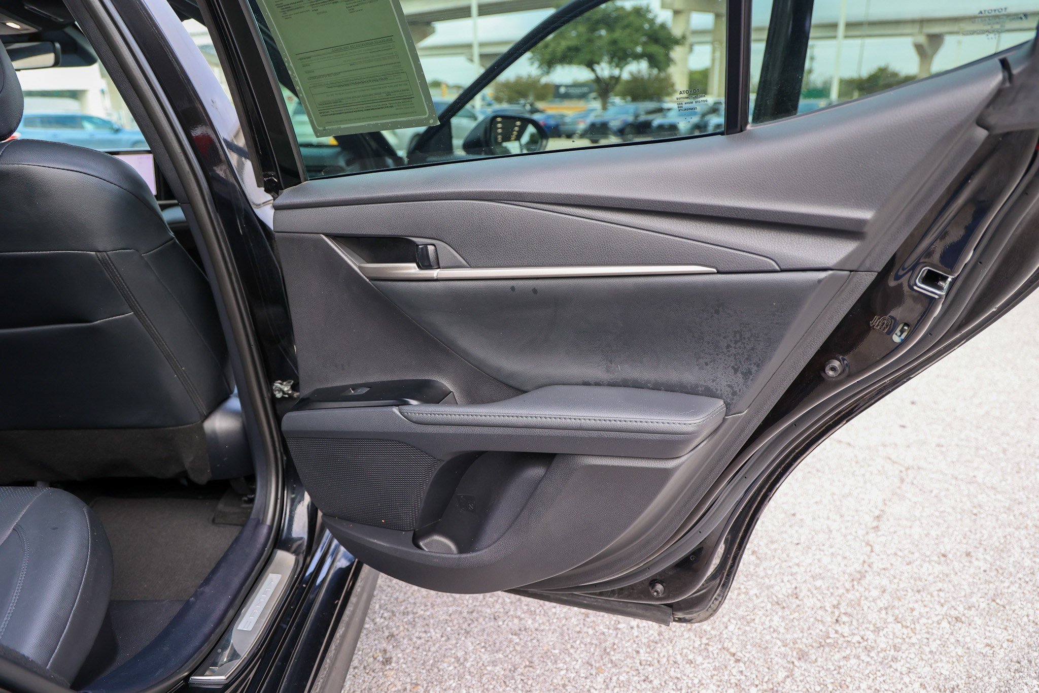 Used 2025 Toyota Camry XSE FWD image 37