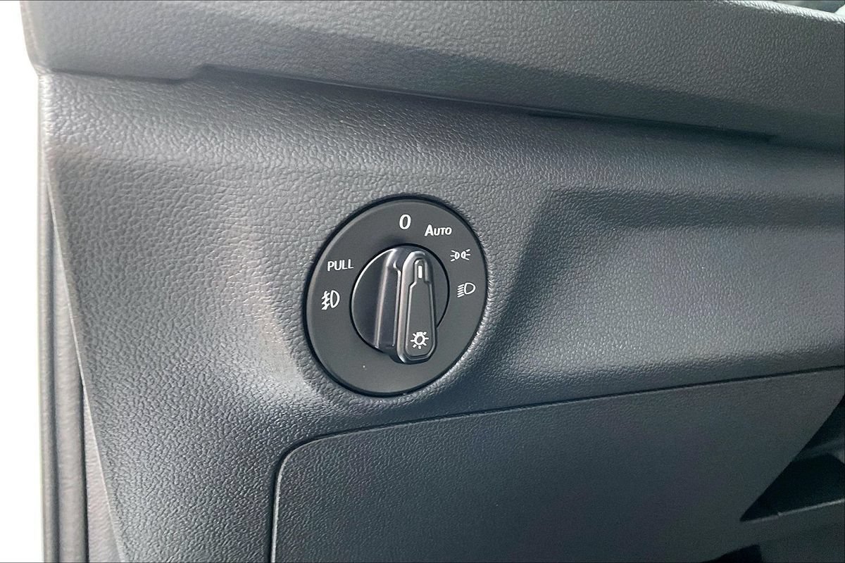 Used 2019 Volkswagen Jetta R-Line w/ R-Line Cold Weather Package FWD image 34