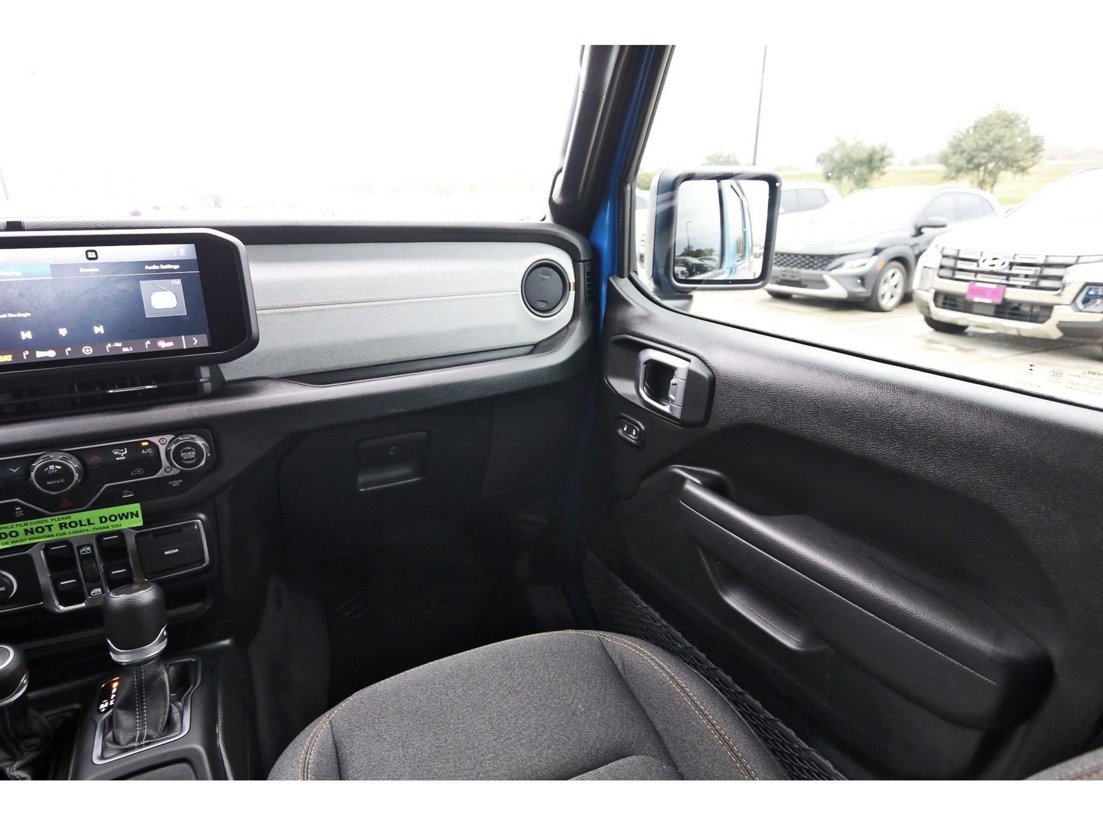 Used 2024 Jeep Wrangler Sport S image 13
