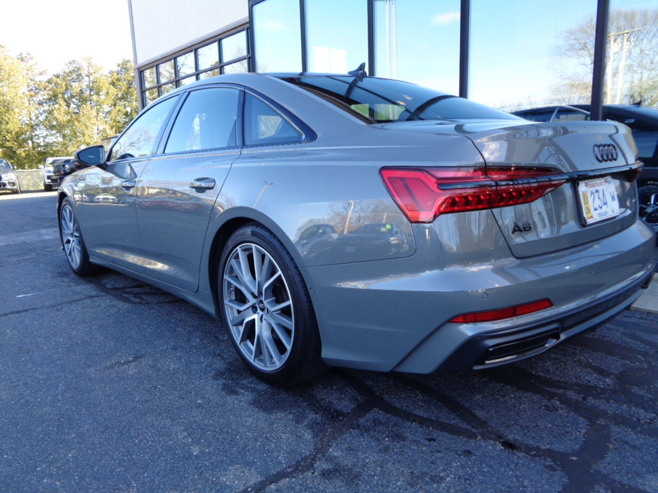 Used 2023 Audi A6 Premium Plus image 7