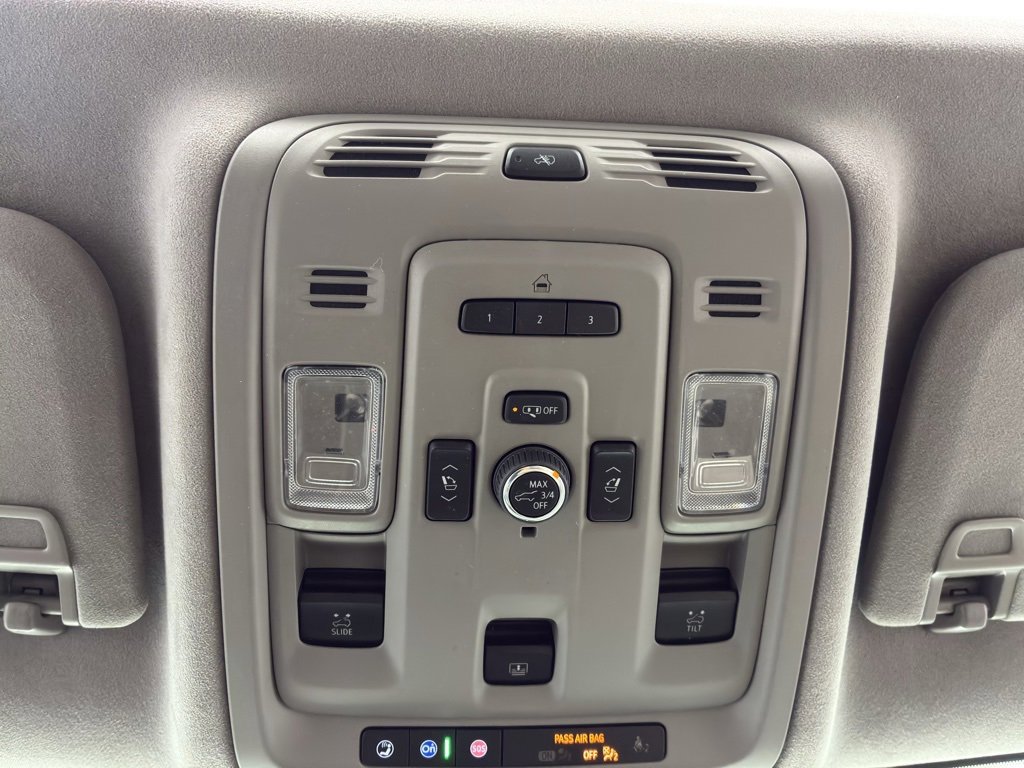 Used 2023 Cadillac Escalade Sport Platinum image 37