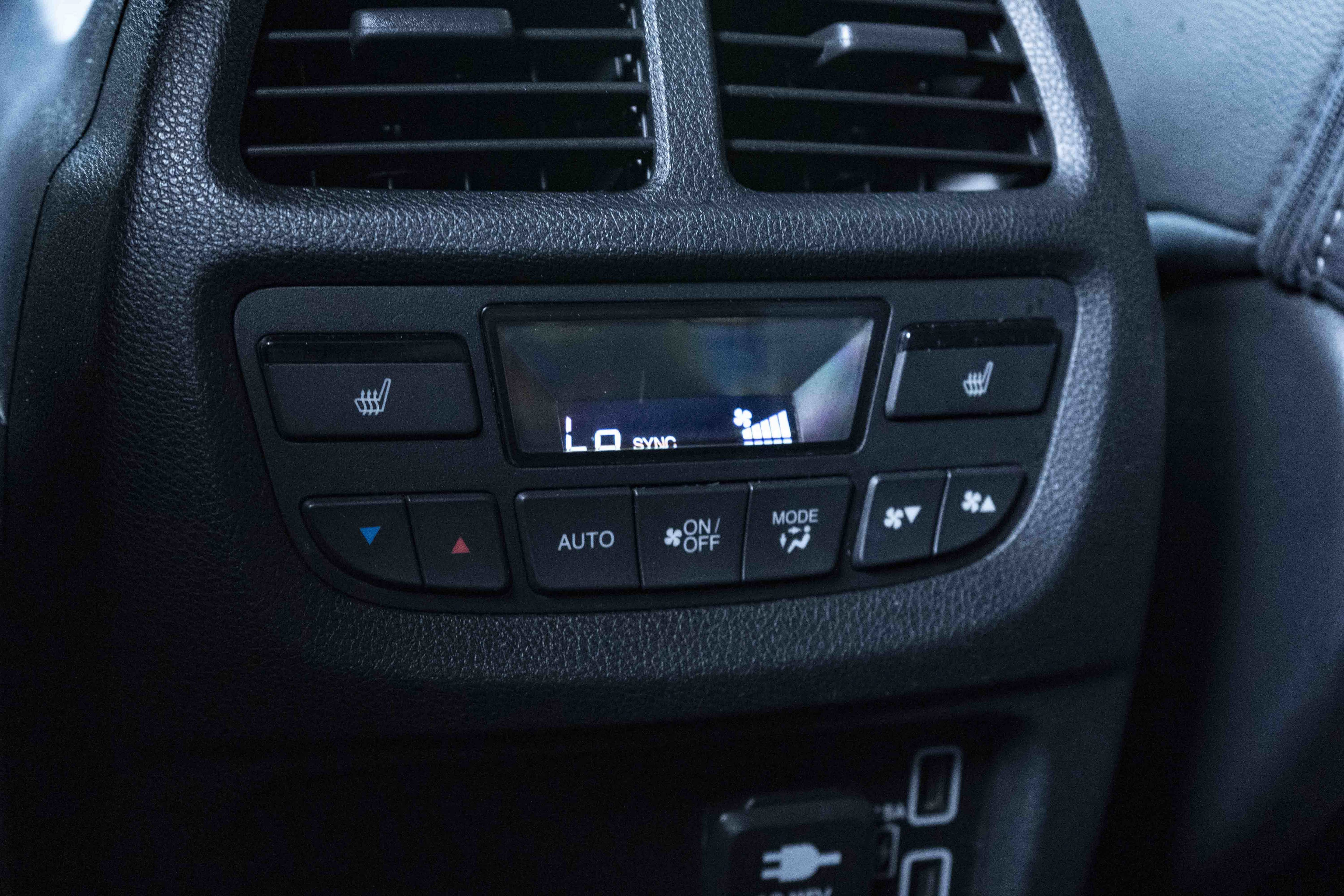 Used 2023 Honda Passport Elite image 42