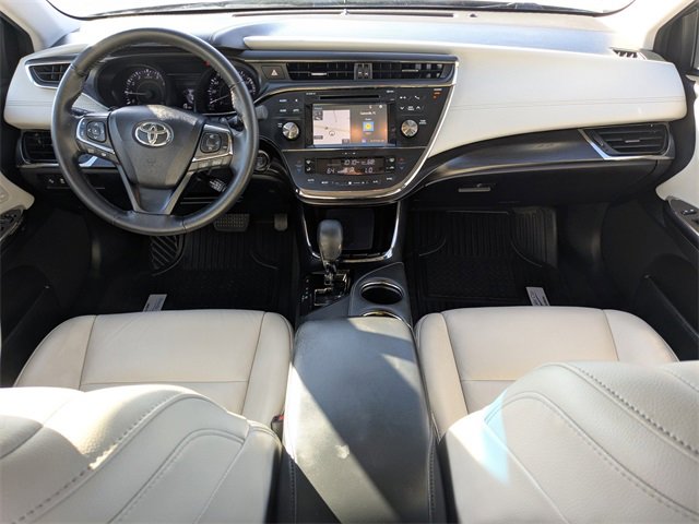 Used 2018 Toyota Avalon XLE Premium image 13