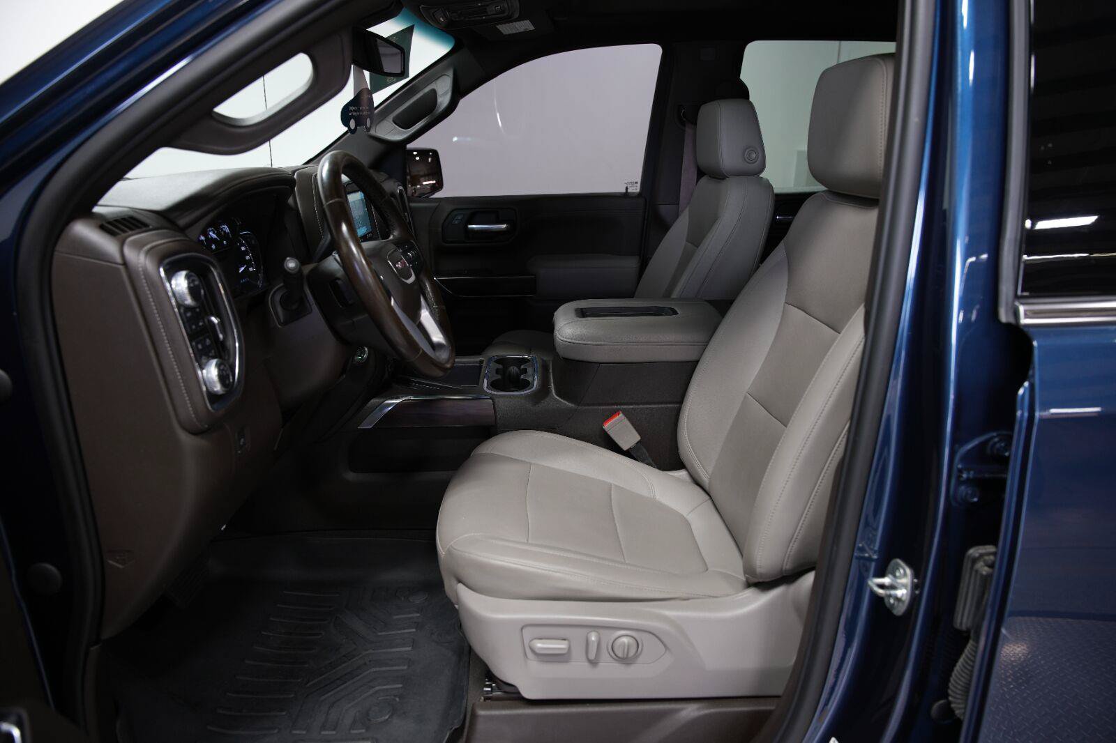 Certified 2021 GMC Sierra 1500 SLT AWD/4WD image 38