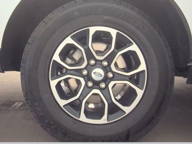 Used 2024 Ford Expedition XLT AWD/4WD image 22