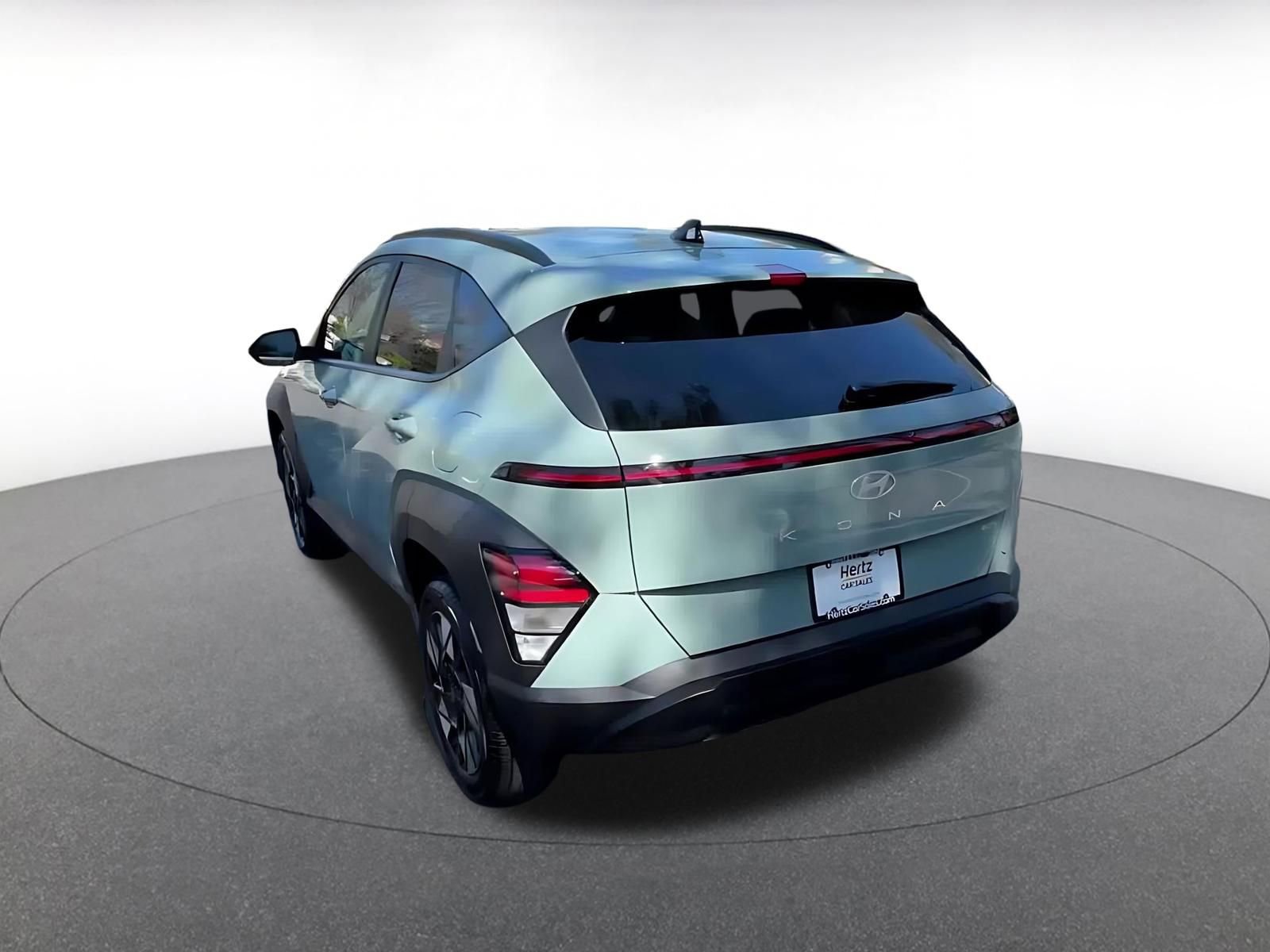 Used 2025 Hyundai Kona SEL image 11