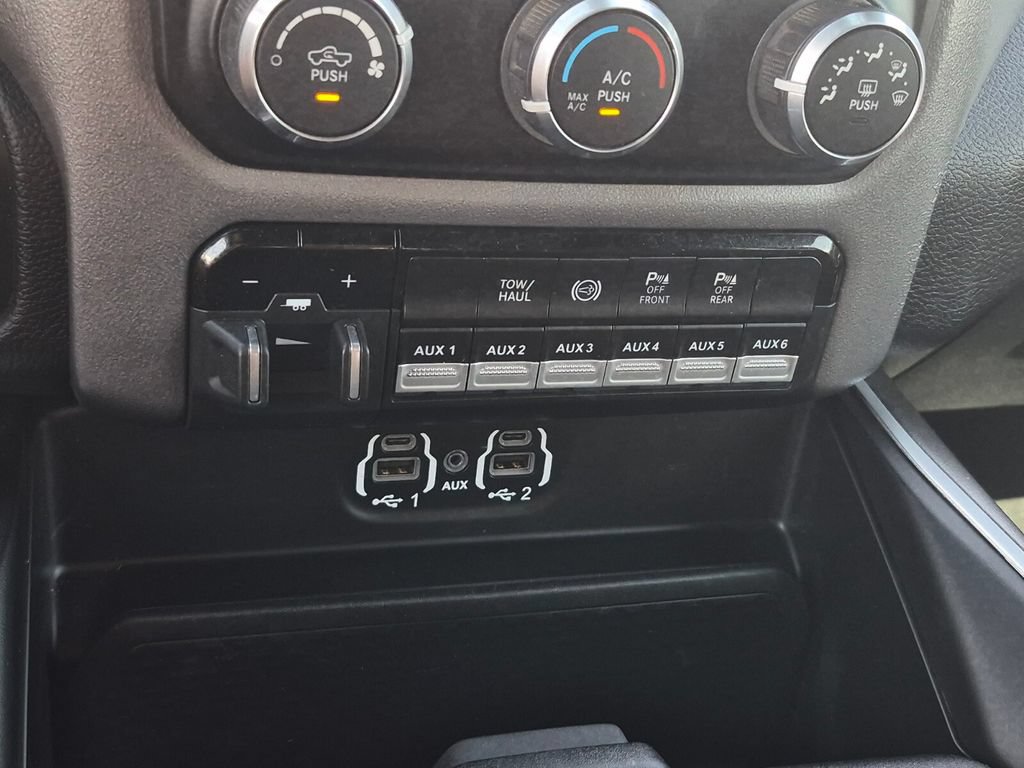 Used 2022 RAM 2500 Big Horn w/ Level A Equipment Group AWD/4WD image 43