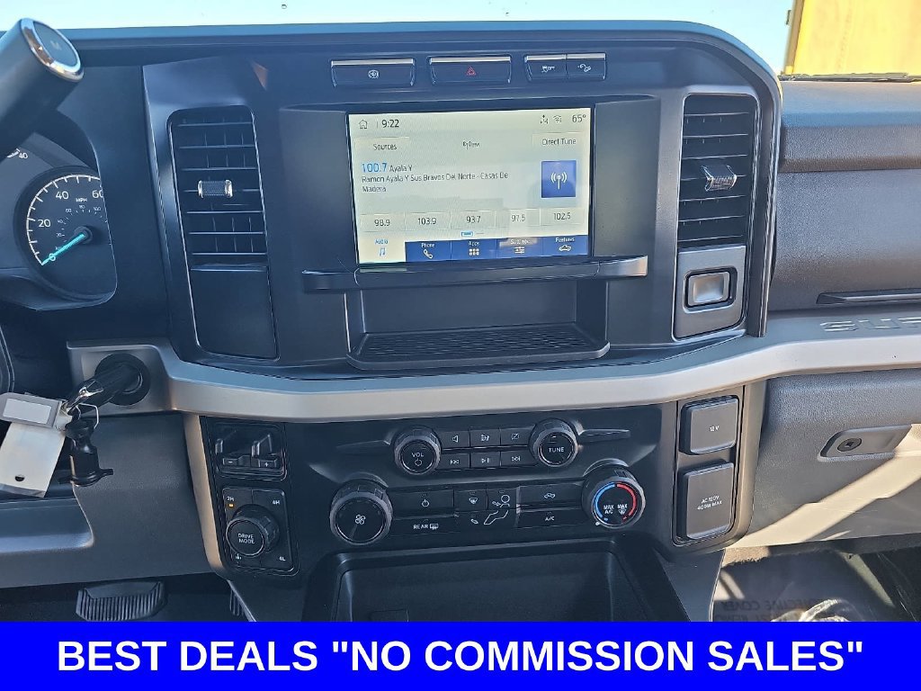 Used 2023 Ford F250 XLT w/ FX4 Off-Road Package AWD/4WD image 19