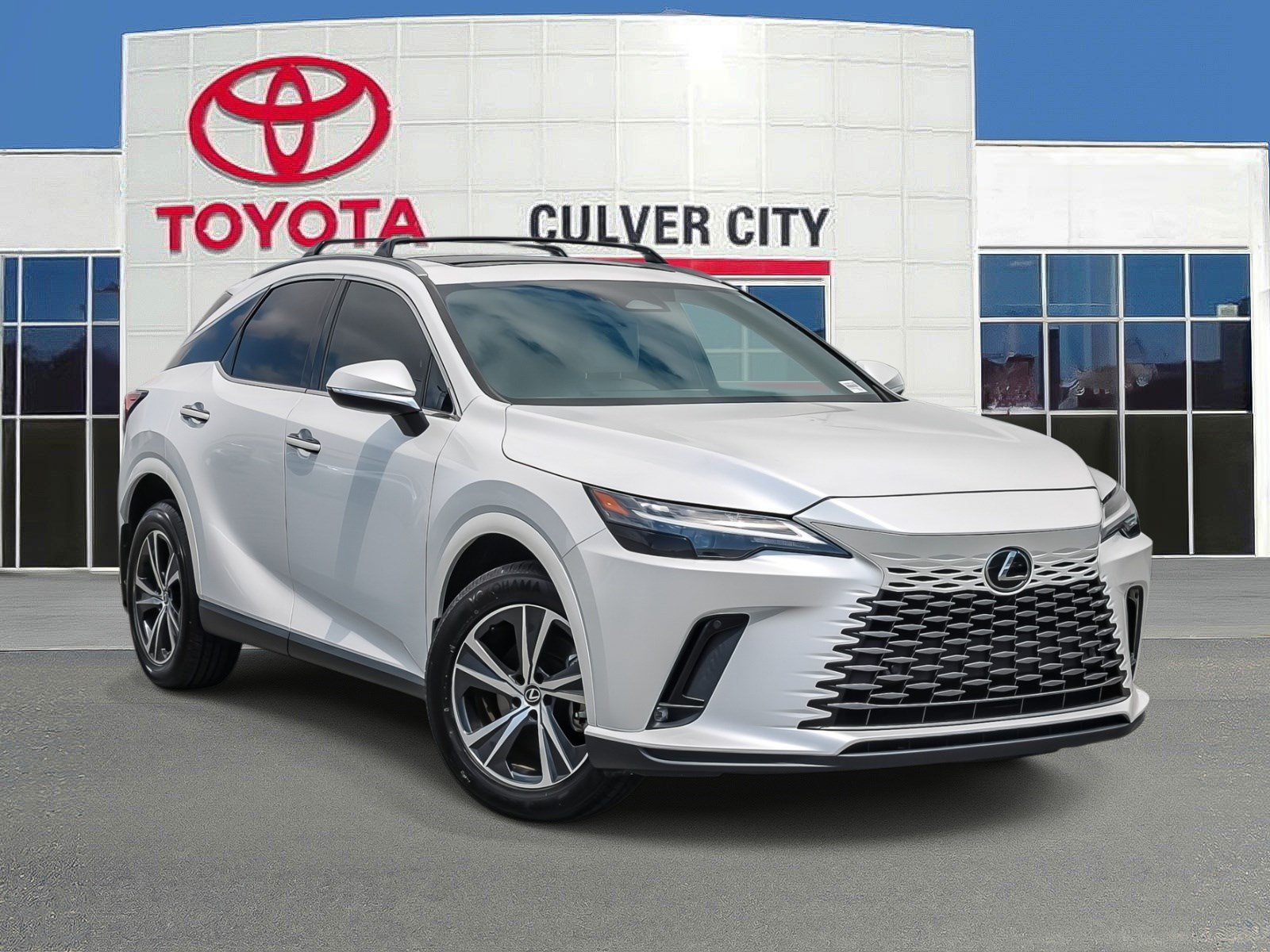 Used 2023 Lexus RX 350 Premium FWD image 1