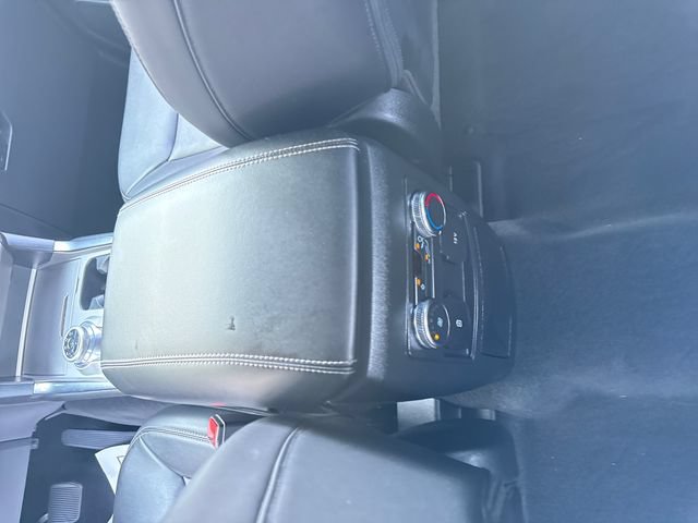 Used 2022 Ford Explorer XLT w/ Equipment Group 202A RWD image 25