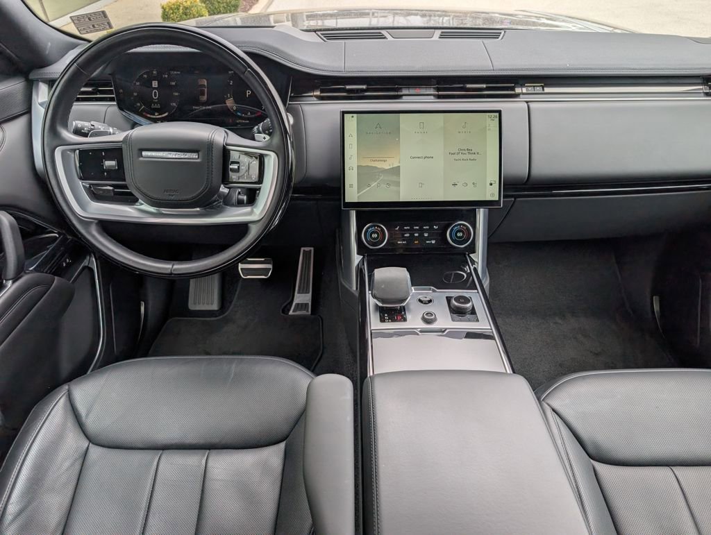 Used 2023 Land Rover Range Rover SE image 11