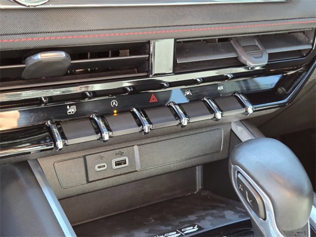 Used 2023 Chevrolet Colorado Z71 w/ Z71 Convenience Package 2 image 22