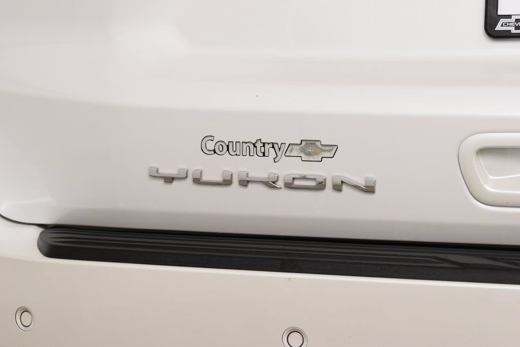 Used 2025 GMC Yukon XL Denali Ultimate w/ LPO, Floor Liner Package AWD/4WD image 23