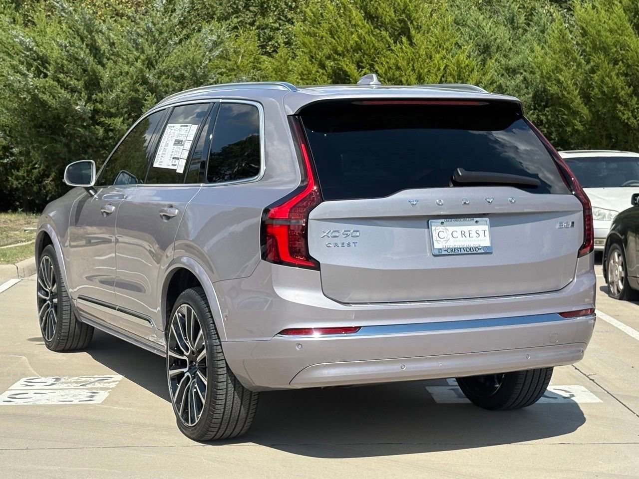 New 2026 Volvo XC90 B6 Plus w/ Protection Package Premier image 4