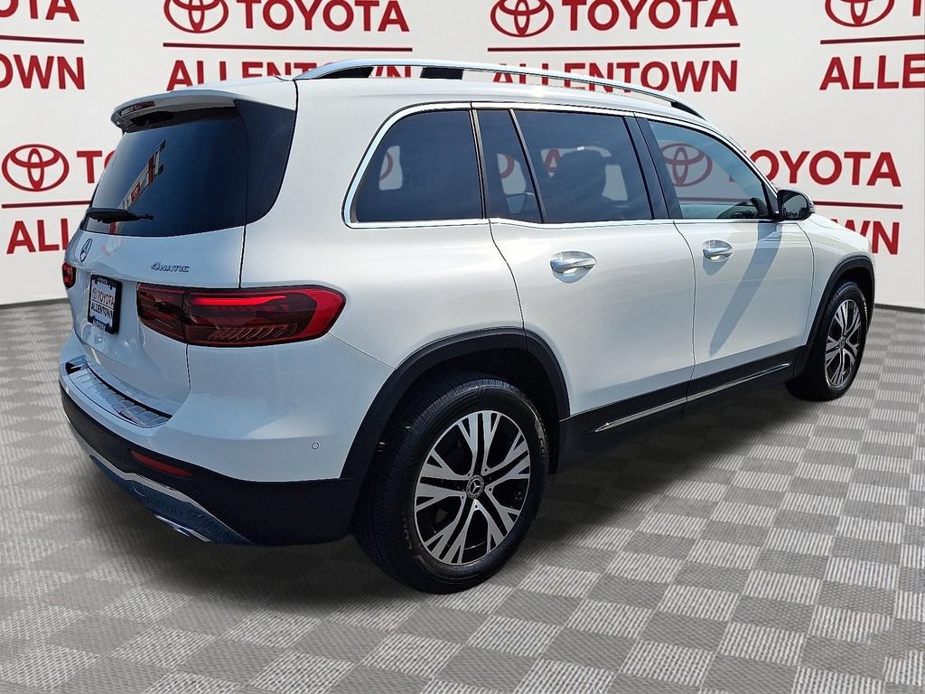 Used 2024 Mercedes-Benz GLB 250 4MATIC image 7