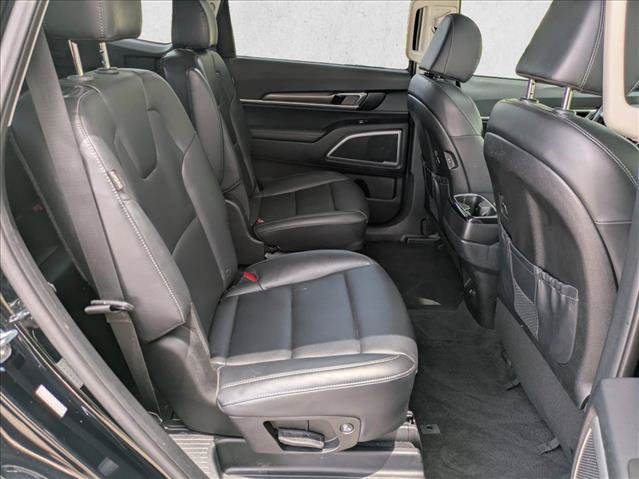 Used 2023 Kia Telluride S w/ S Sunroof Package FWD image 21