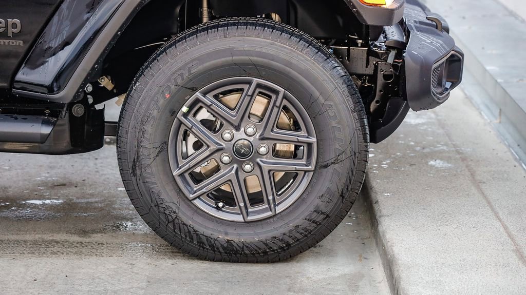 New 2026 Jeep Gladiator Sport image 11