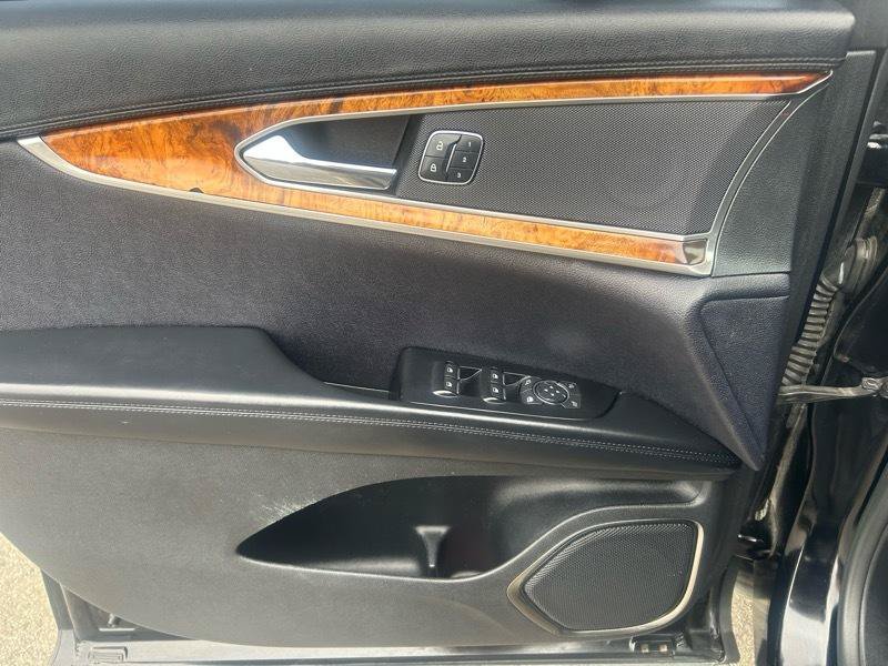 Used 2016 Lincoln MKX Select w/ Select Plus Package FWD image 7