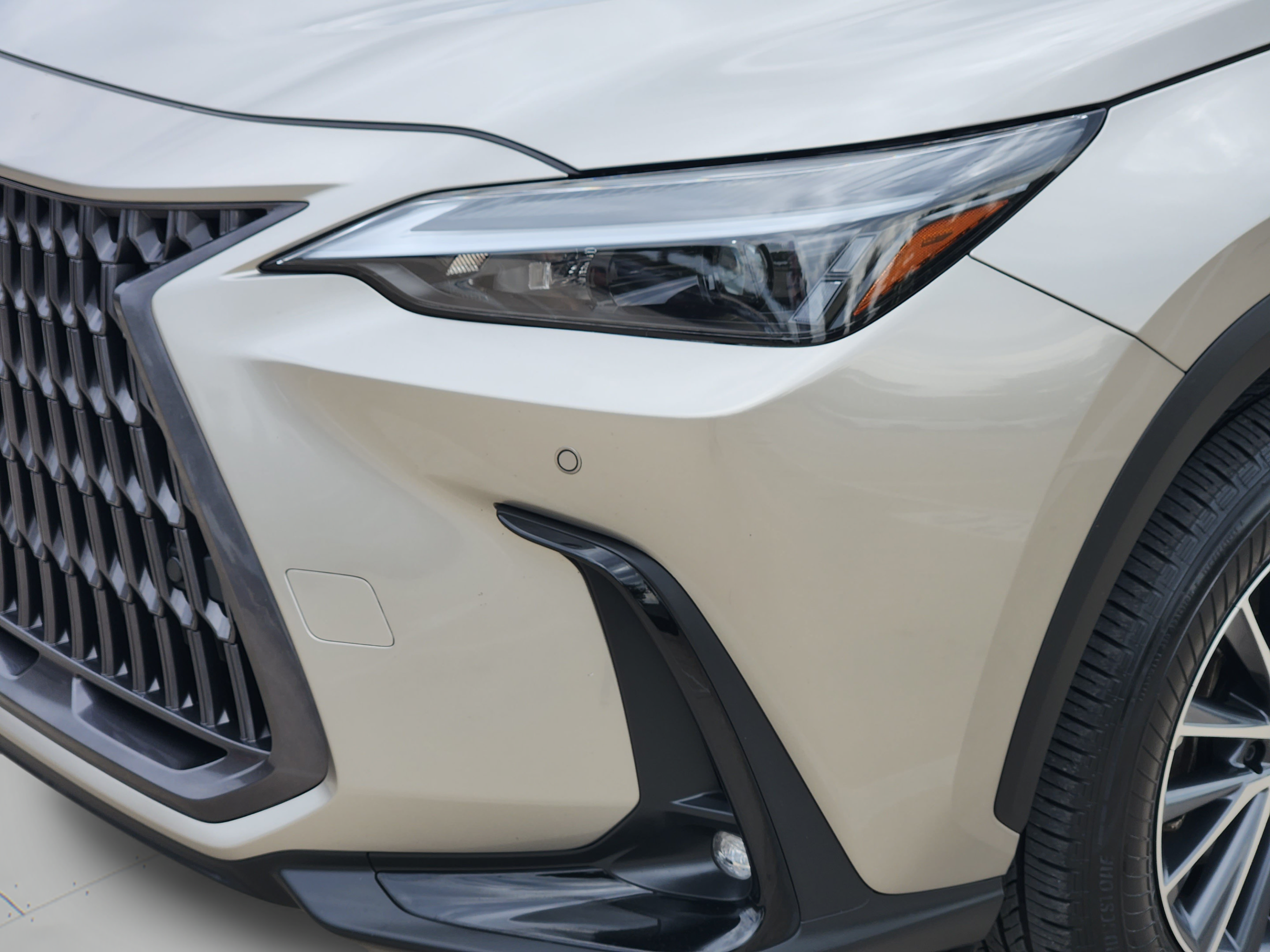 Certified 2025 Lexus NX 350 AWD w/ Accessory Package (2T) image 35