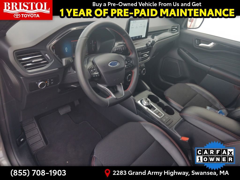 Used 2025 Ford Escape ST-Line AWD/4WD image 13
