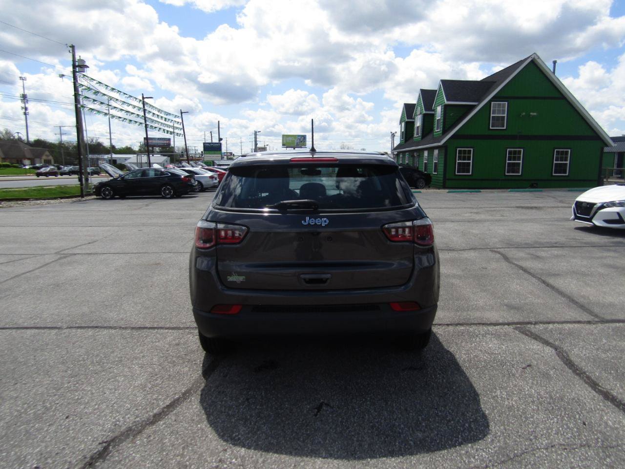 Used 2018 Jeep Compass Sport w/ Cold Weather Group FWD image 6