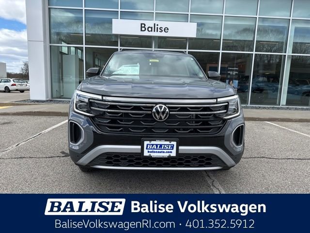 New 2026 Volkswagen Atlas Peak Edition AWD/4WD image 2