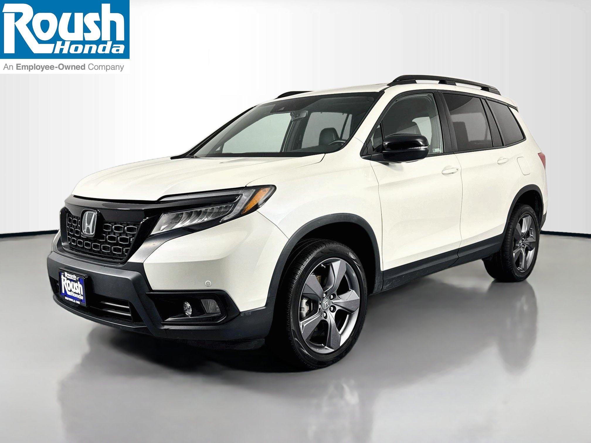 Certified 2019 Honda Passport Touring image 1
