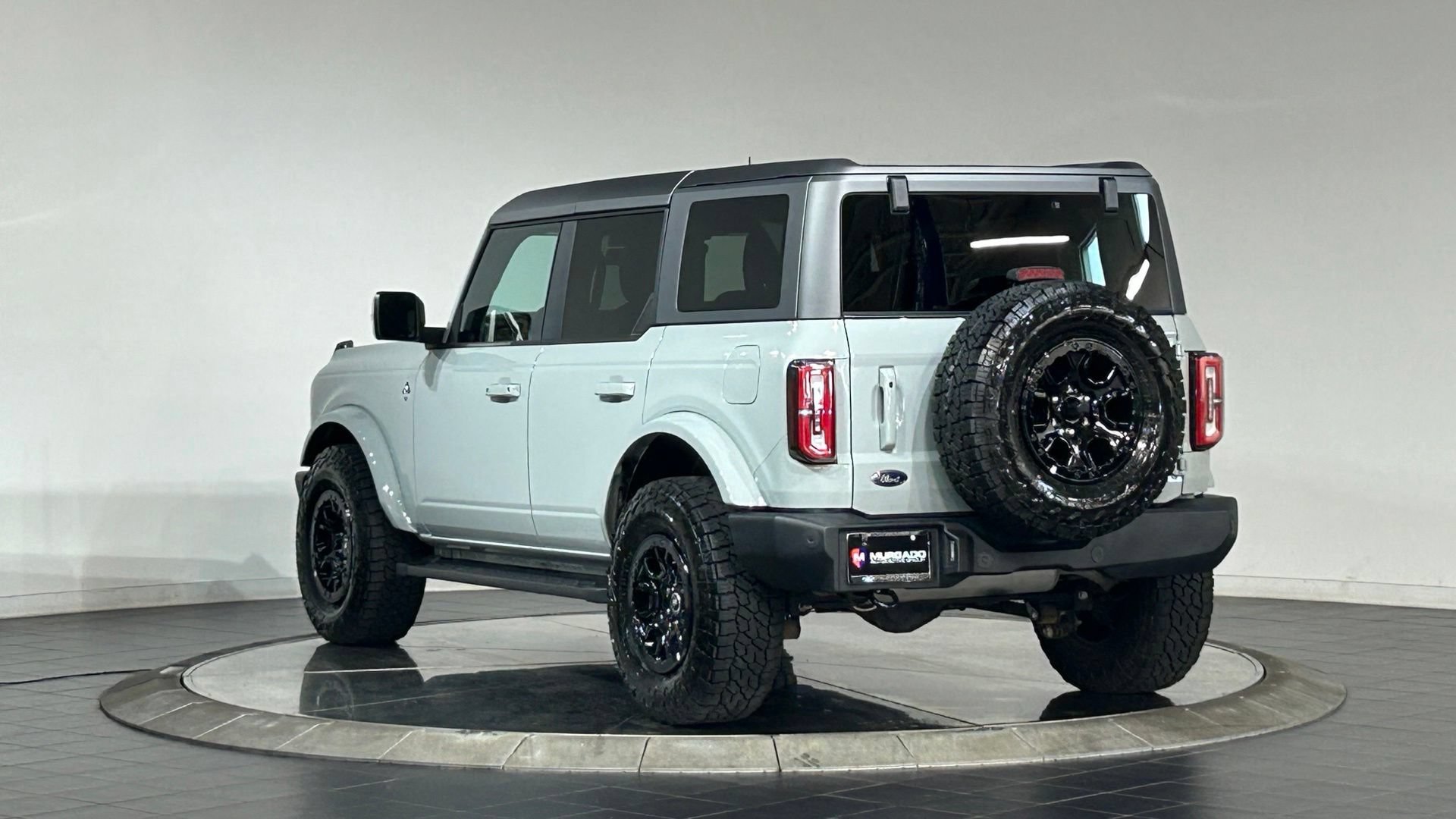 Used 2022 Ford Bronco Outer Banks AWD/4WD image 7