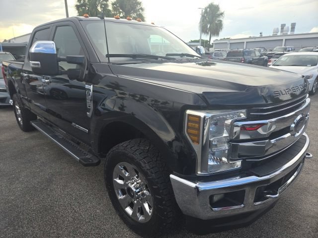 Used 2019 Ford F250 Lariat w/ Chrome Package AWD/4WD image 6