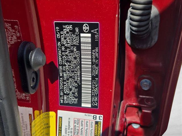 Used 2019 Toyota C-HR XLE FWD image 21