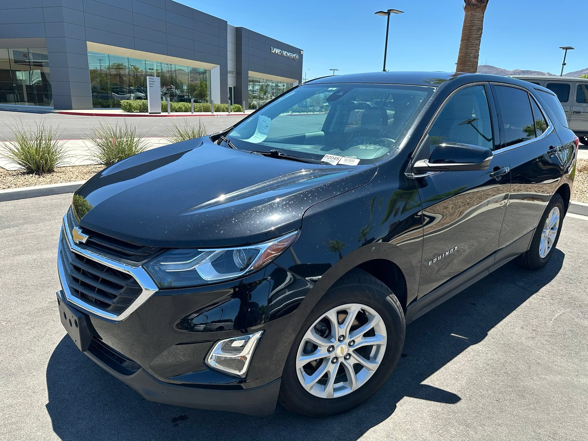 Used 2019 Chevrolet Equinox LT w/ Driver Convenience Package FWD image 1