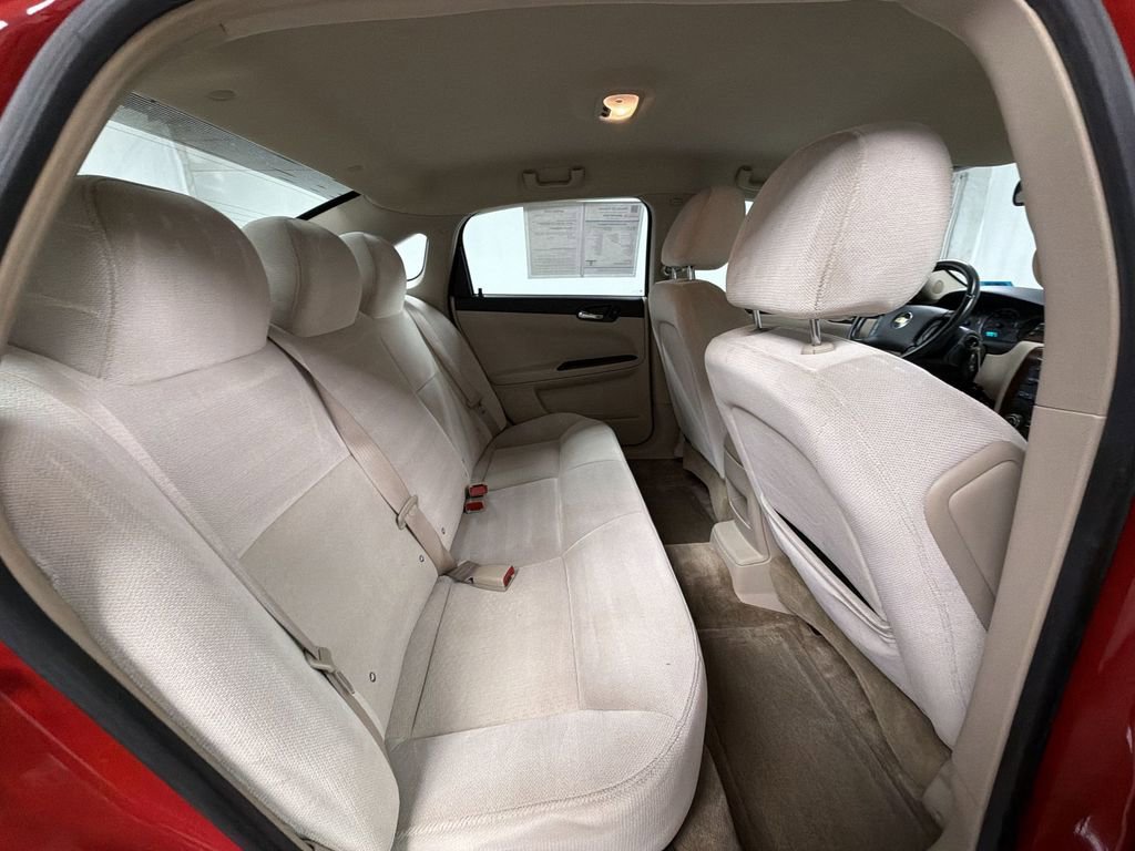 Used 2011 Chevrolet Impala LT image 17