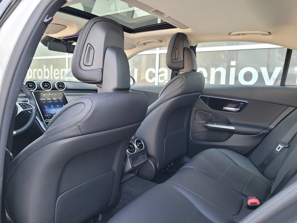 Used 2023 Mercedes-Benz C 300 Sedan image 15
