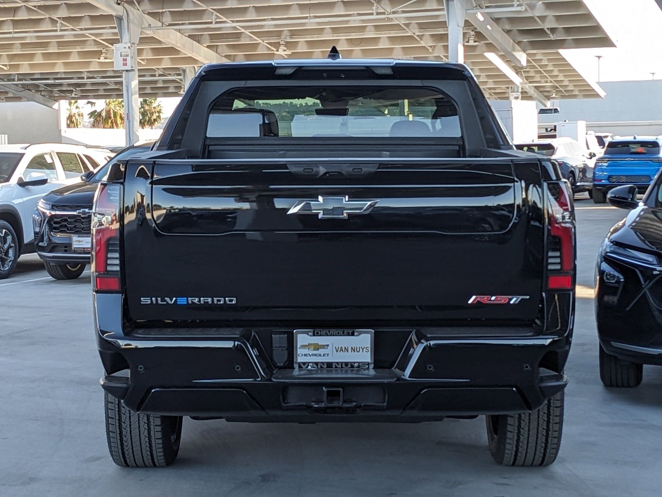 New 2025 Chevrolet Silverado EV RST image 5