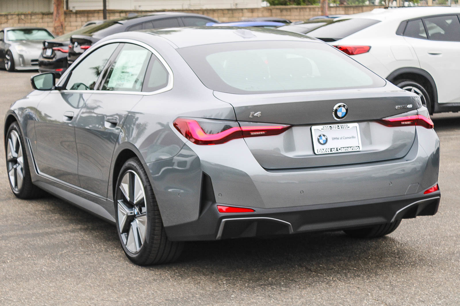 New 2026 BMW i4 eDrive40 w/ Premium Package RWD image 4