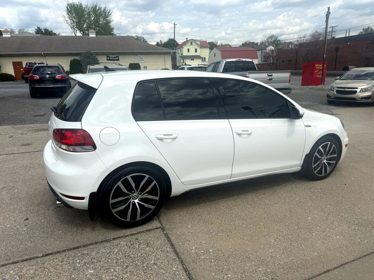 Used 2014 Volkswagen GTI Driver's Edition image 10