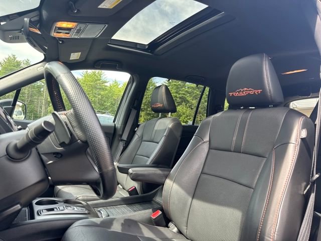 Used 2022 Honda Pilot TrailSport image 11