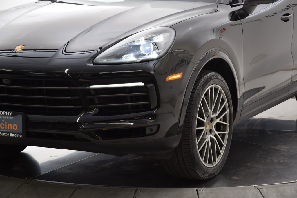 Used 2022 Porsche Cayenne image 11