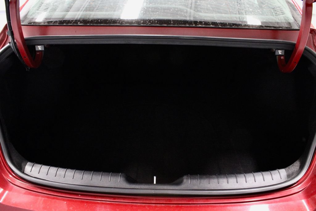 Certified 2024 Hyundai Elantra SEL FWD image 15