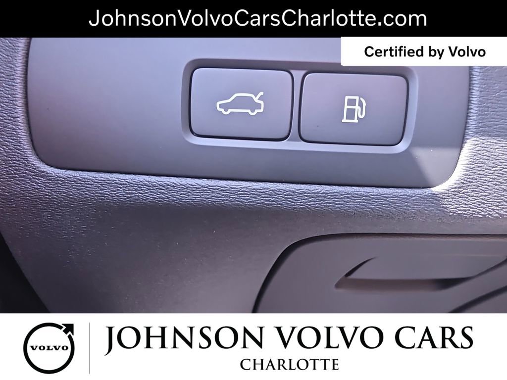 Used 2025 Volvo XC90 T8 Ultra w/ Protection Package Premier image 29