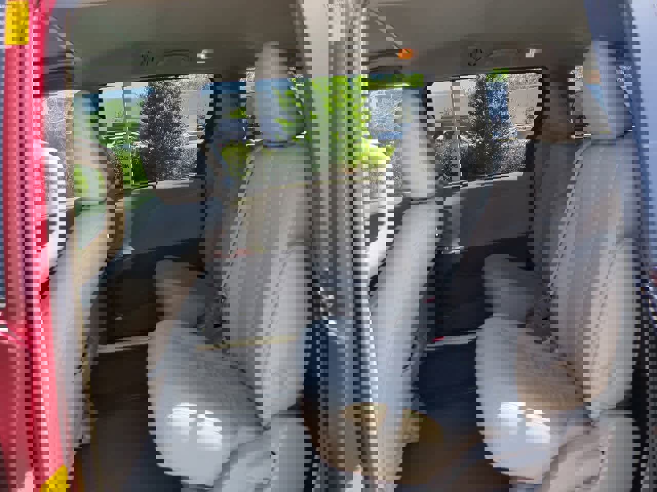 Used 2014 Toyota Sienna XLE image 14