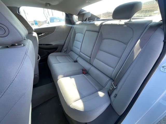 Used 2024 Chevrolet Malibu LT image 18