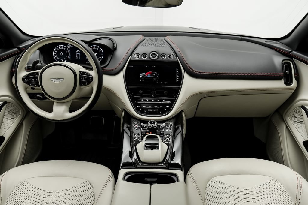 Used 2023 Aston Martin DBX 707 AWD/4WD image 21