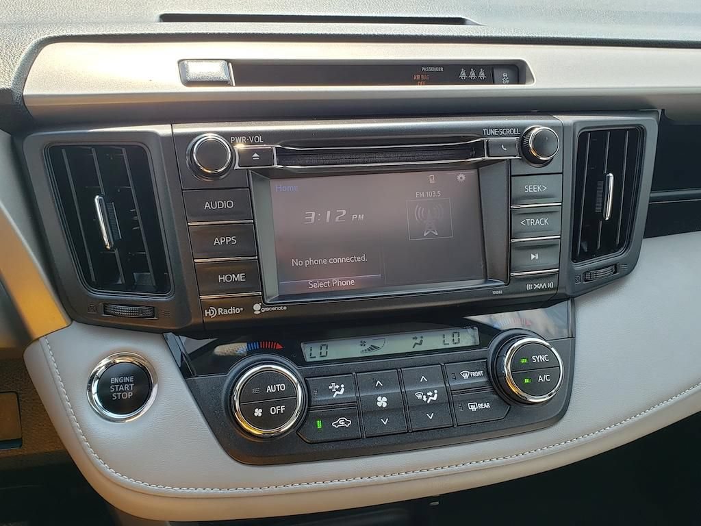 Used 2018 Toyota RAV4 XLE w/ Plus Extra Value Package AWD/4WD image 22
