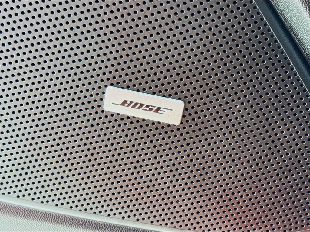 Used 2019 Chevrolet Camaro LT w/ RS Package image 17