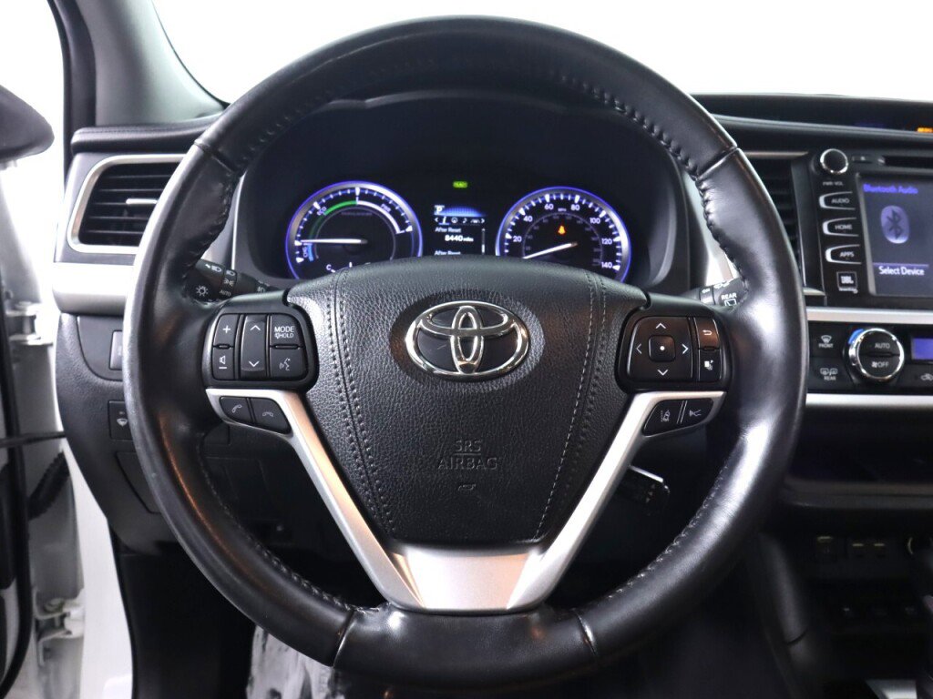 Used 2019 Toyota Highlander Limited AWD/4WD image 11
