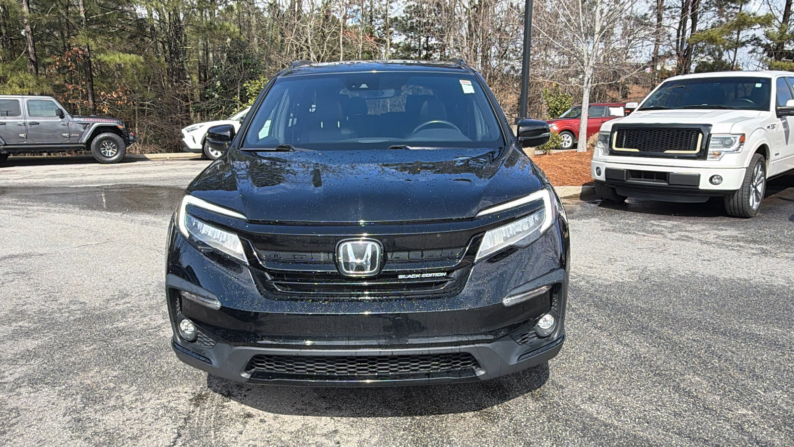 Used 2021 Honda Pilot Black Edition image 3
