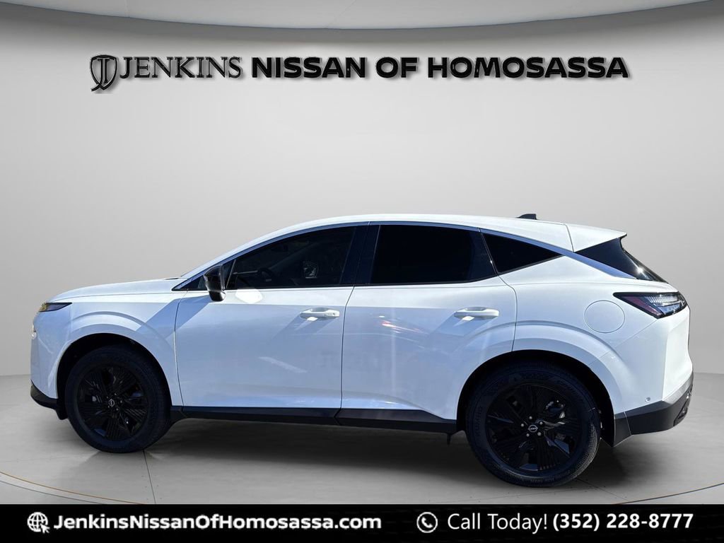 Used 2025 Nissan Murano SV image 9