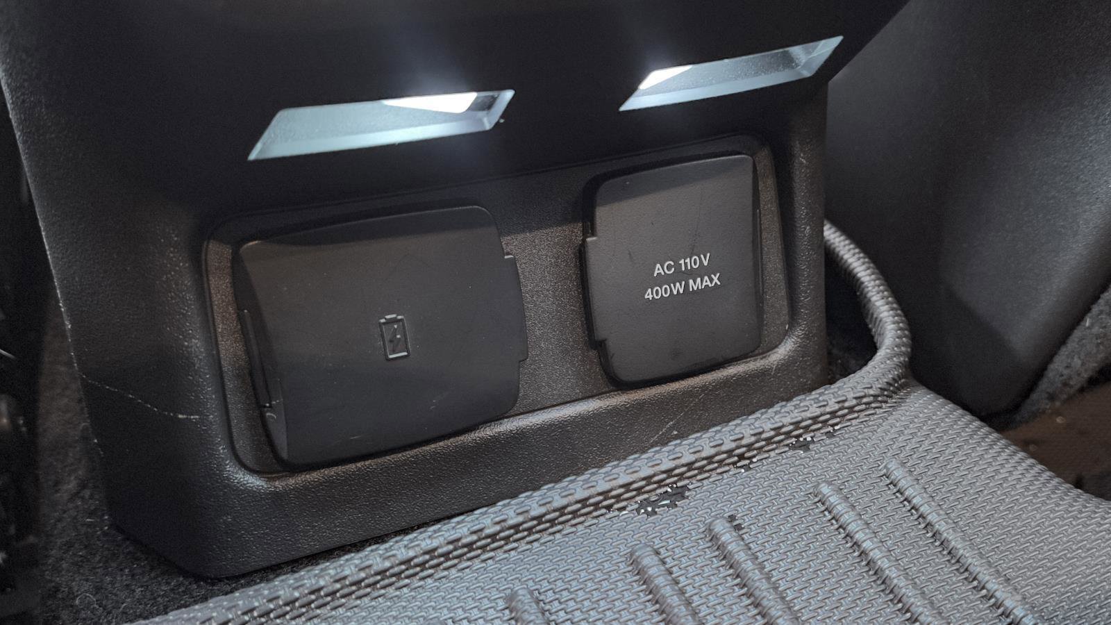 Used 2025 Ford Bronco Outer Banks image 10