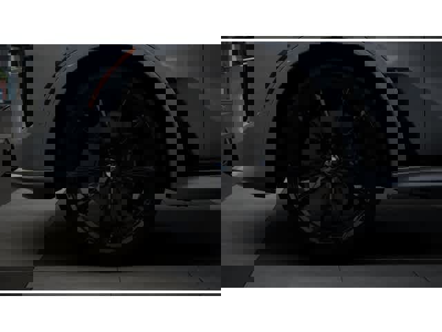 New 2026 BMW X7 M60i image 7